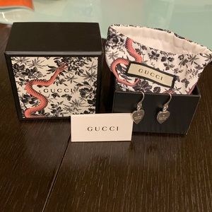 Beautiful Authentic Gucci Heart Drop earrings